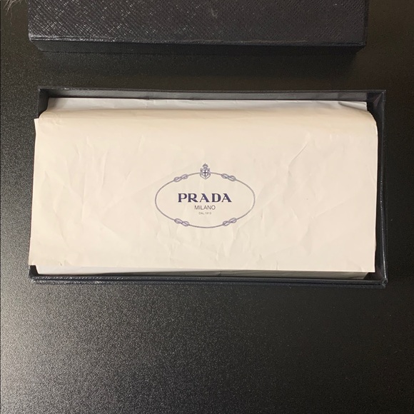 PRADA MilANO WALLET ORANGE (EUC)🧡🤎 with box/paper - Picture 14 of 15